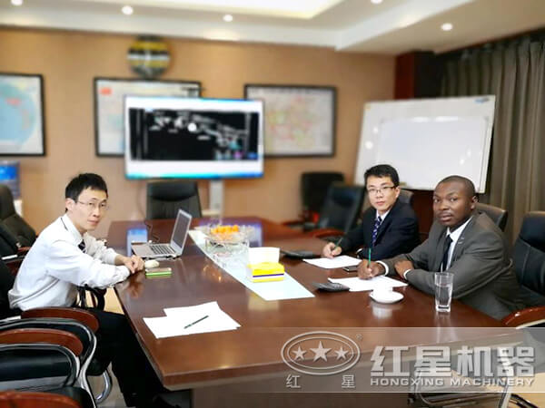 來廠咨詢、了解設(shè)備的客戶